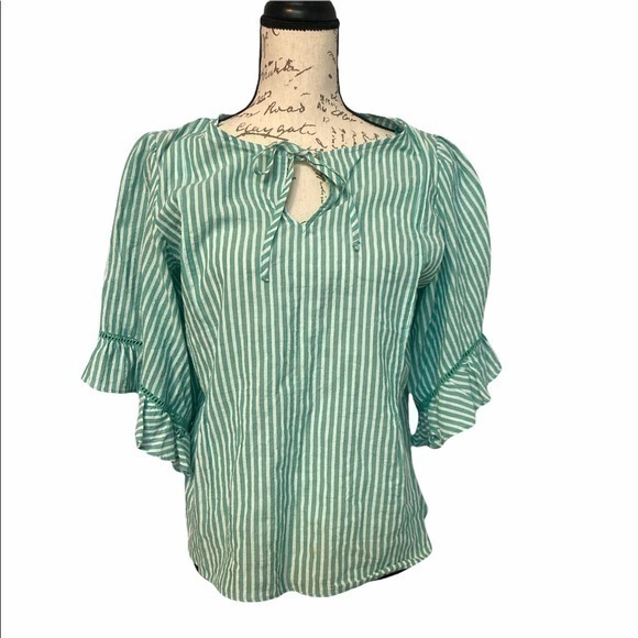 Lauren Conrad green and white striped top size M - Picture 1 of 7